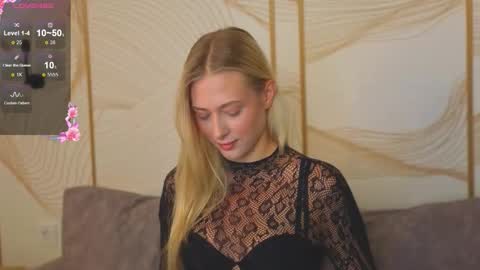 Snapshot of sayselena chatting on 10/08/25, 04:26 Hello guys our name is Emily Nicole Alice. We are very funny and love to spend time well online show from 10/08/25, 04:26