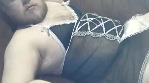 Snapshot of scaredcoast260 chatting on 12/07/24, 11:29 scaredcoast260 online show from 12/07/24, 11:29