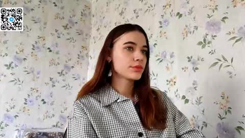 Kira online show from 10/23/25, 08:35