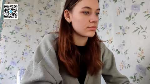 Kira online show from 10/25/25, 08:22