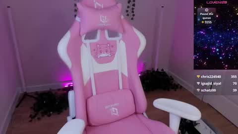 scarlet_cu1e online show from 03/11/25, 04:10