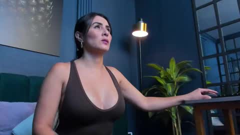 Scarlet Edwars online show from 10/15/25, 07:14