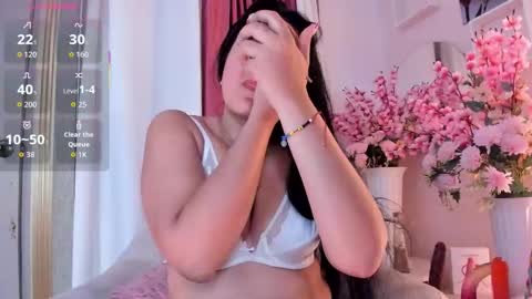 Snapshot of scarlet_fostt_ chatting on 11/04/25, 12:15 Andrea online show from 11/04/25, 12:15