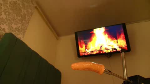 Scarlet online show from 10/26/25, 03:12