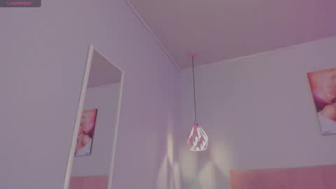 Scarlet  online show from 03/06/25, 05:57