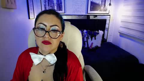 Scarleth online show from 12/30/24, 09:16