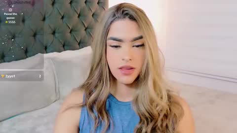 scarleth_sweety online show from 09/17/25, 12:45