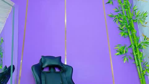 Denis online show from 10/23/25, 06:56