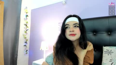 Snapshot of scarlett_1007 chatting on 09/17/25, 12:07 Scarlett online show from 09/17/25, 12:07