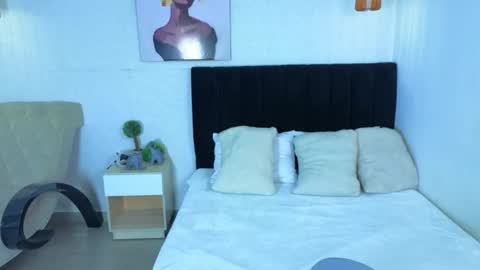 Scarlett online show from 10/01/25, 01:17