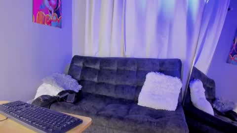 scarlett__durand online show from 11/18/25, 11:47