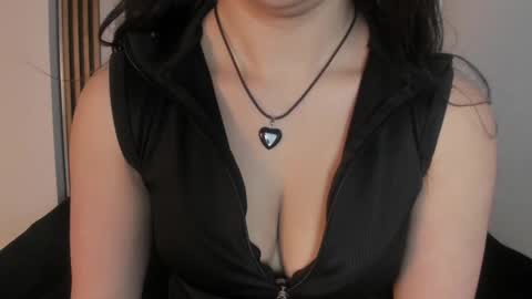 Snapshot of scarlett__fox__ chatting on 09/25/25, 11:14 SCARLETT FOX online show from 09/25/25, 11:14