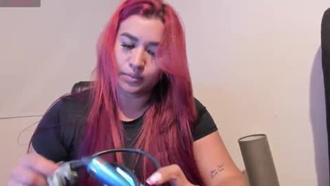 Snapshot of scarlett_anaiz chatting on 10/20/25, 12:11 Scarlett Anaiz online show from 10/20/25, 12:11