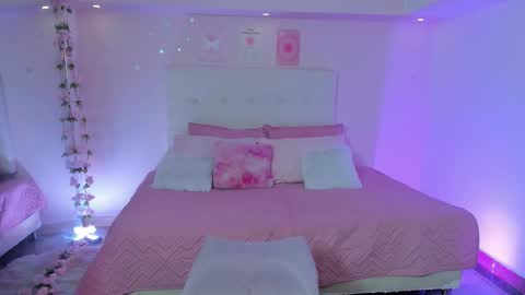 Scarlett  online show from 10/30/25, 01:01