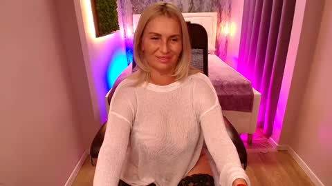 Scarlett online show from 02/07/25, 02:47