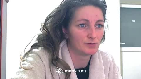 scarlett_queen01 online show from 03/05/25, 03:08