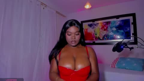 Snapshot of scarlett_rios19 chatting on 10/13/25, 09:15 Scarlett Rios19 online show from 10/13/25, 09:15
