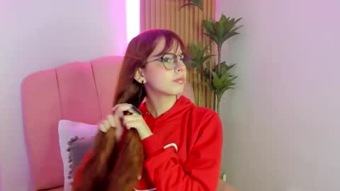 Snapshot of scarlett_smith_3 chatting on 11/11/25, 02:55 scarlett smith 3 online show from 11/11/25, 02:55