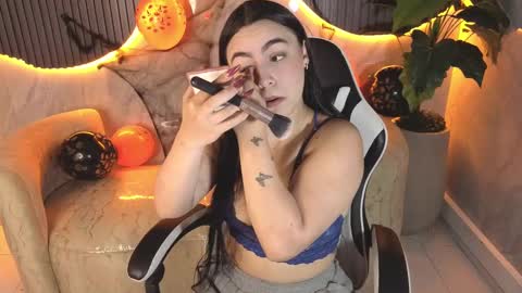 Snapshot of scarlett_smith_tp chatting on 10/16/25, 12:39 Scarlett online show from 10/16/25, 12:39