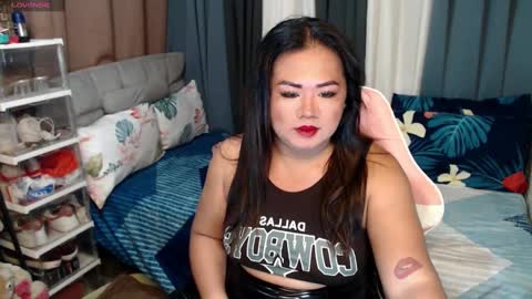 scarlette online show from 01/23/25, 10:11