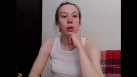 Scarlett online show from 10/19/25, 05:13