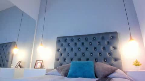 Scarlett online show from 09/23/25, 12:19