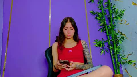 Snapshot of scarlettjones_x chatting on 10/06/25, 08:39 Scarlet online show from 10/06/25, 08:39