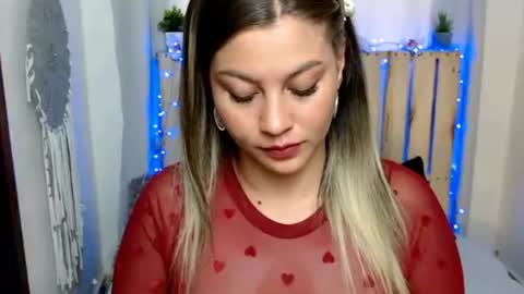 scarlettjoyy online show from 10/16/25, 10:49