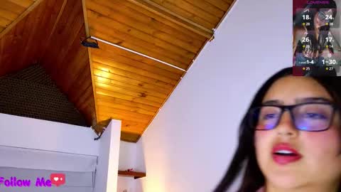 scarllet online show from 09/10/25, 12:05