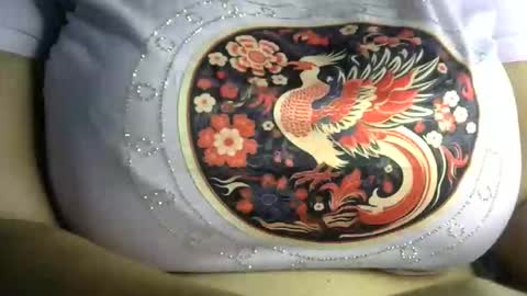 mai latina online show from 10/26/25, 11:38