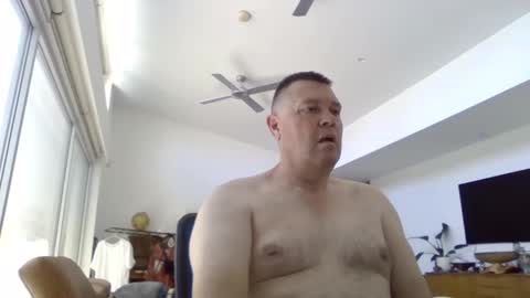 Snapshot of scoobs71 chatting on 12/12/24, 03:54 Scoobs online show from 12/12/24, 03:54