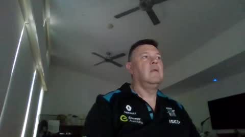 Snapshot of scoobs71 chatting on 01/18/25, 06:56 Scoobs online show from 01/18/25, 06:56