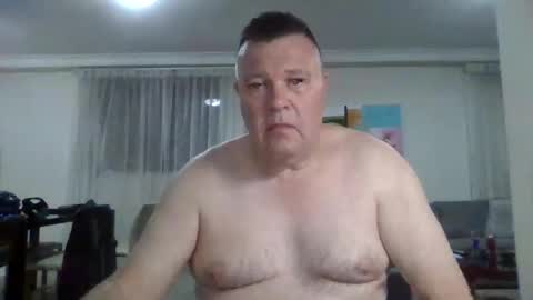 Snapshot of scoobs71 chatting on 11/13/25, 12:59 Scoobs online show from 11/13/25, 12:59