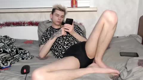 Snapshot of scorpion_250 chatting on 01/12/25, 01:00 Scorpion 250 online show from 01/12/25, 01:00