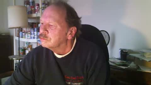 Snapshot of scotthard chatting on 12/01/24, 07:47 scotthard online show from 12/01/24, 07:47