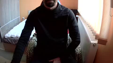 Snapshot of scotty_98 chatting on 12/28/24, 01:49 scotty_98 online show from 12/28/24, 01:49