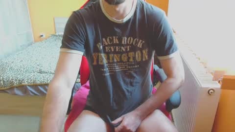 Snapshot of scotty_98 chatting on 01/18/25, 12:57 scotty_98 online show from 01/18/25, 12:57