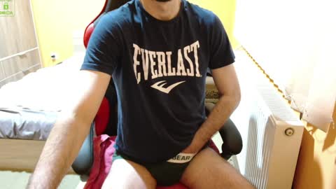 Snapshot of scotty_98 chatting on 02/04/25, 07:11 scotty_98 online show from 02/04/25, 07:11