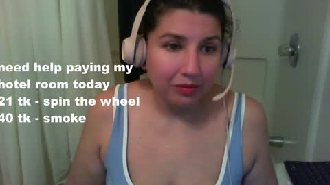 Danni online show from 10/22/25, 08:58