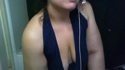 Danni online show from 10/25/25, 01:51