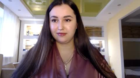 Elizabeth  online show from 12/05/24, 09:17