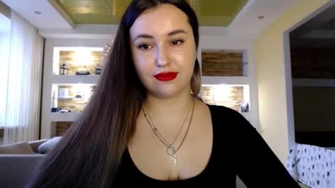 Elizabeth  online show from 12/20/24, 09:11