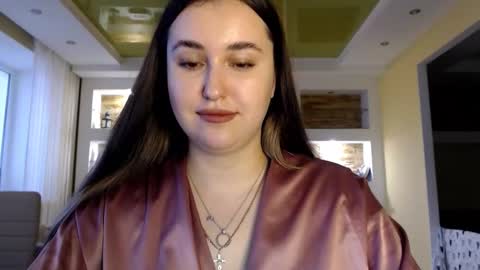 Elizabeth  online show from 12/23/24, 12:19