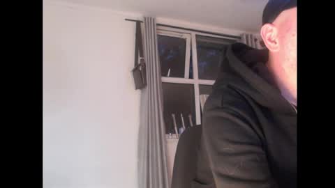 Snapshot of seafordsatana chatting on 10/18/25, 06:16 seafordsatana online show from 10/18/25, 06:16