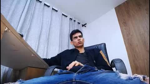 sebalexis7 online show from 11/21/25, 06:56