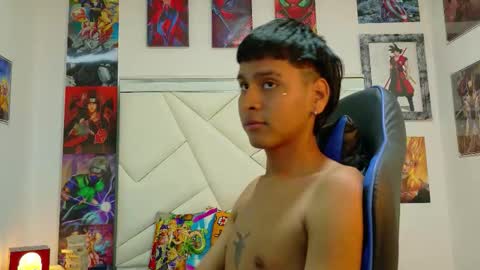 Snapshot of sebas_lover_ chatting on 10/23/25, 09:35 SEBASTIAN online show from 10/23/25, 09:35