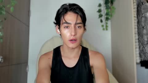 Snapshot of sebas_rosse chatting on 03/02/25, 09:54 sebastian online show from 03/02/25, 09:54