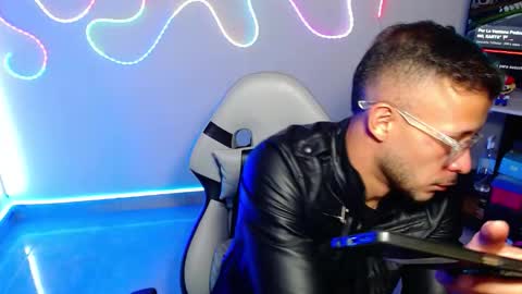 Sebastian online show from 10/10/25, 07:07