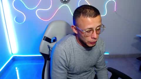 Sebastian online show from 11/13/25, 06:12