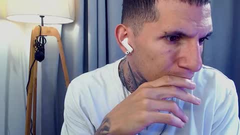 Sebastian online show from 10/10/25, 05:34